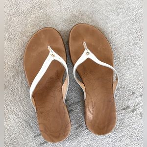 Olukai Honu Leather Beach Sandals